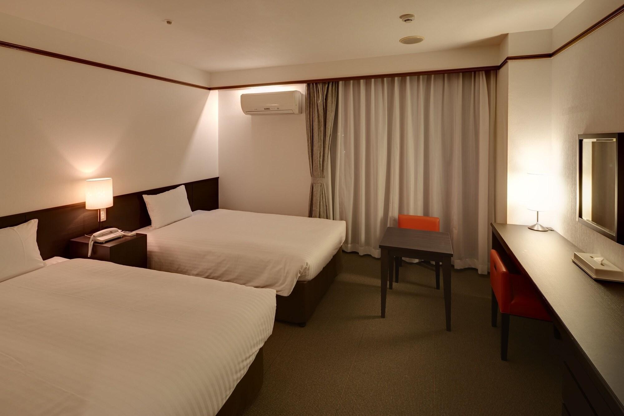 Hotel City Court Наха Екстер'єр фото